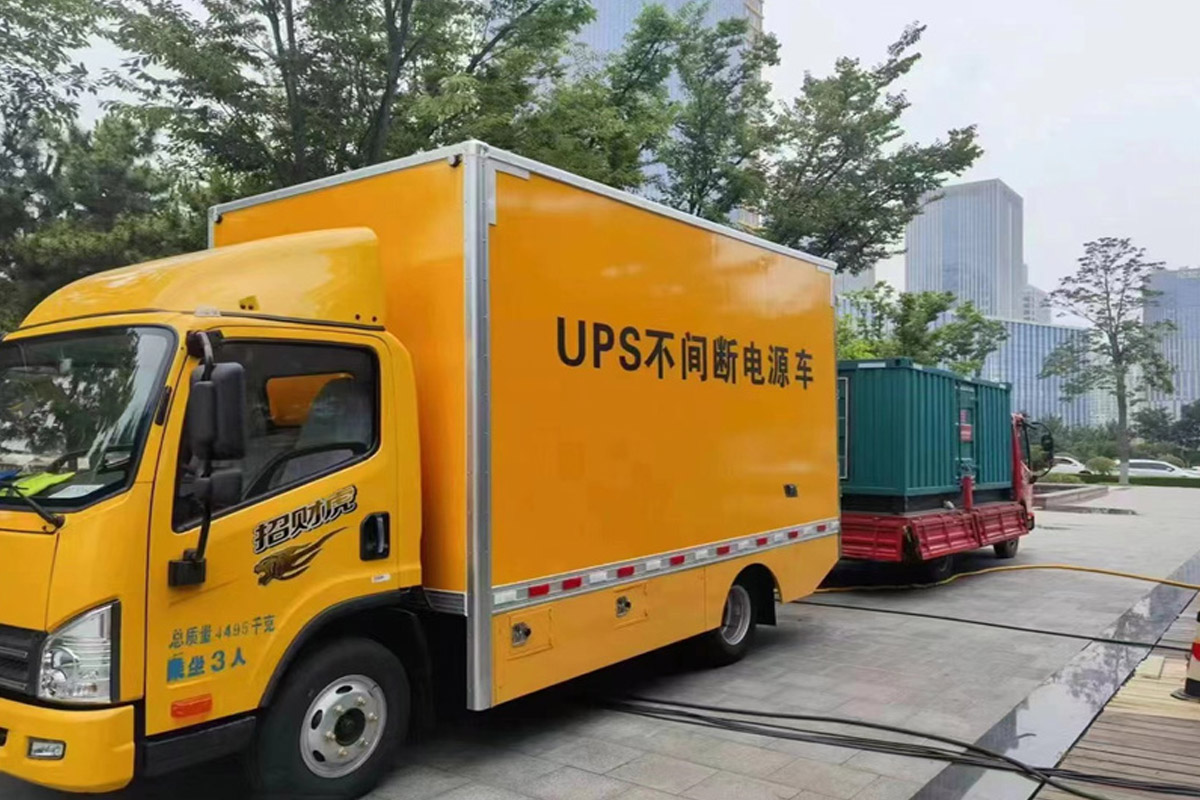 芦淞发电机租赁施工现场